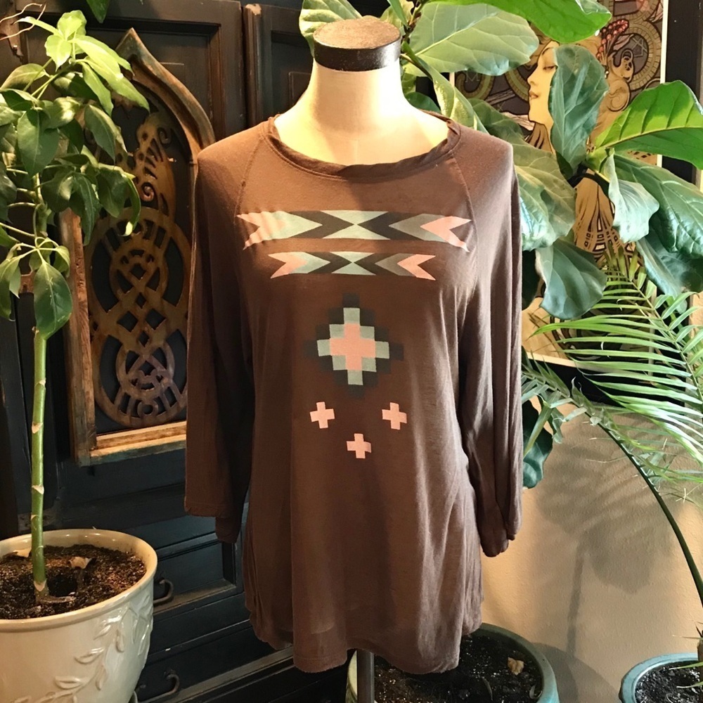Wildfox kimono sleeve tribal southwest graphic tee